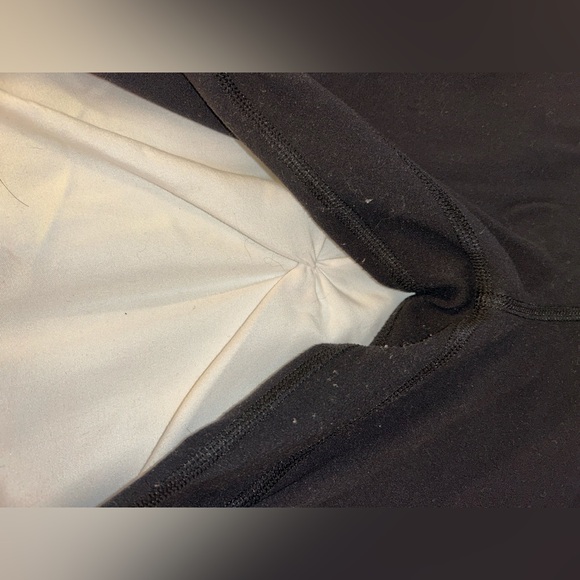 Lululemon Align 7/8 leggings - Picture 2 of 4